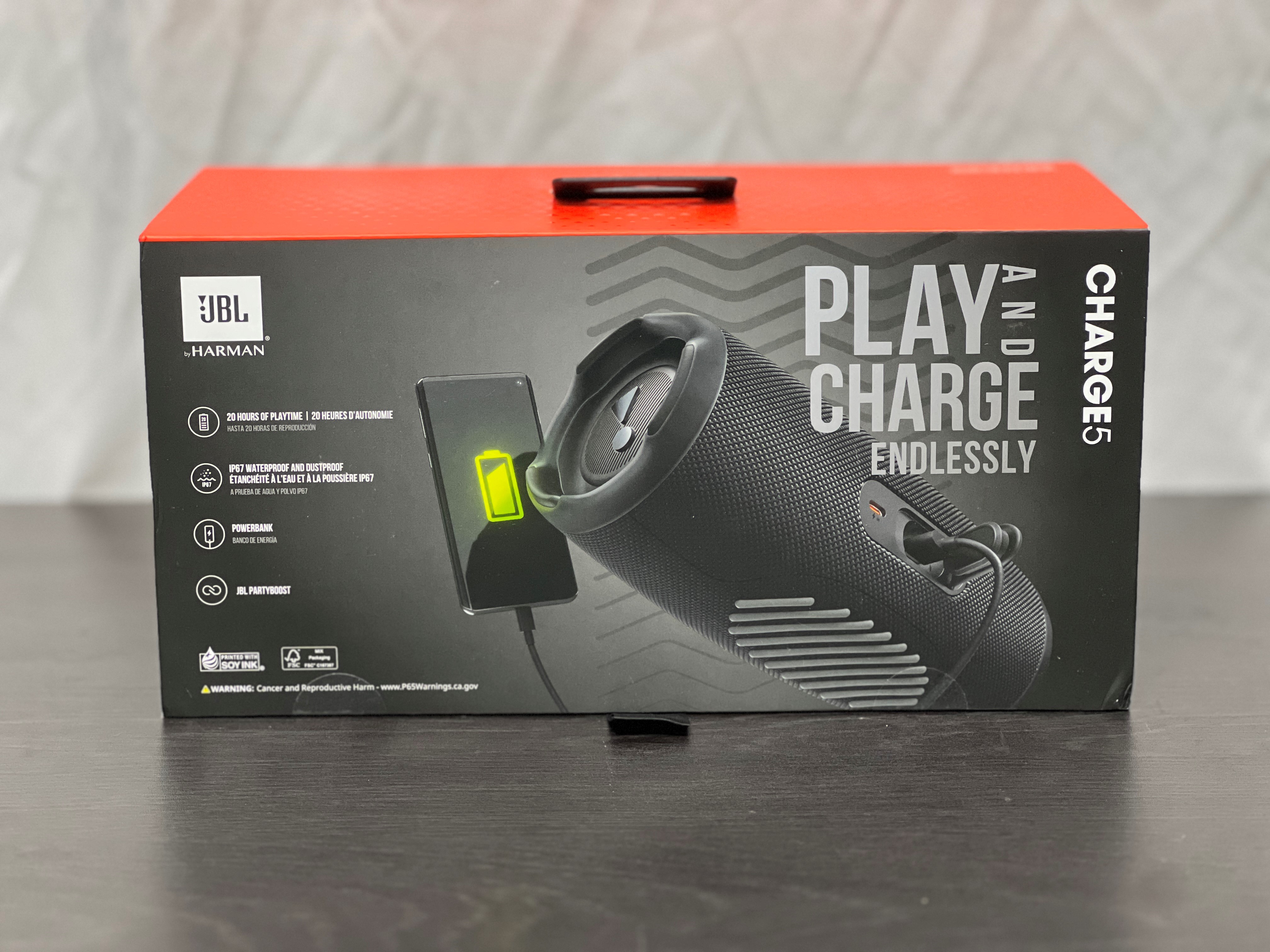 ［美品］JBL charge5 箱付き JBL Charge 5 | Portable Waterproof Speaker with Powerbank